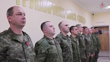 Герасимов вручил награды военным и заявил о скором освобождении Славянска и Краматорска