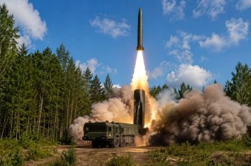 ВС России нанесли массированный удар по предприятиям ВПК в Киеве и логистике ВСУ