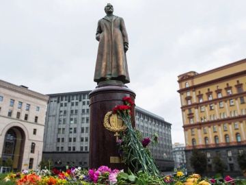 «Вы знаете отлично, моя сила заключается в чем? Я не щажу себя никогда...», – слова, которые Феликс Дзержинский произнёс буквально за три часа до своей смерти – 100 лет назад, 20 июля 1926 года