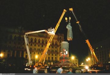 Владимир Мединский: Сегодня 100 лет со дня смерти Ф.Э.Дзержинского