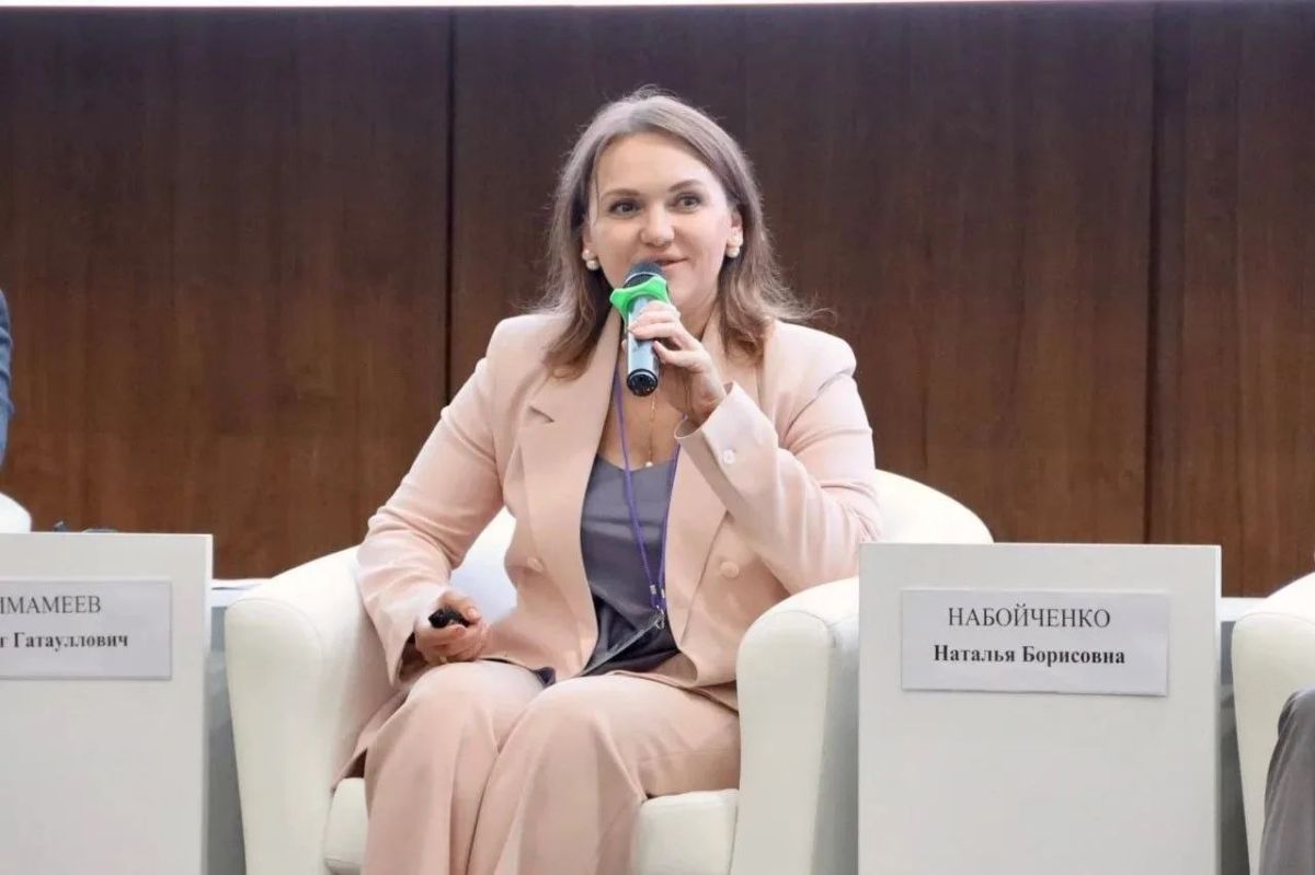 III Окружной муниципальный форум «Малая Родина — Сила России» во Владивостоке посетили управленцы из ДНР III Окружной муниципальный форум «Малая Родина — Сила России» во Владивостоке посетили управленцы из ДНР