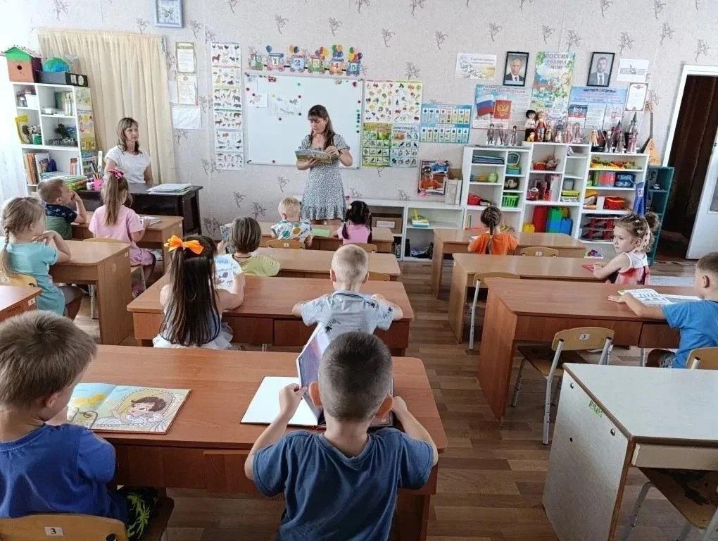 Малышам Ждановки прививают любовь к чтению Малышам Ждановки прививают любовь к чтению
