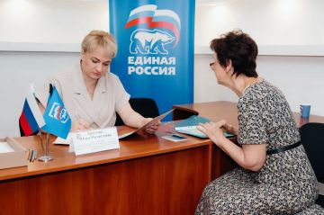 Юлия Крюкова провела прием граждан в общественной приемной партии «Единая Россия»
