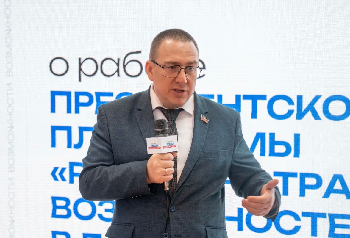Депутаты Народного Совета приняли участие в запуске нового сезона программы «Территория новых возможностей» Депутаты Народного Совета приняли участие в запуске нового сезона программы «Территория новых возможностей»