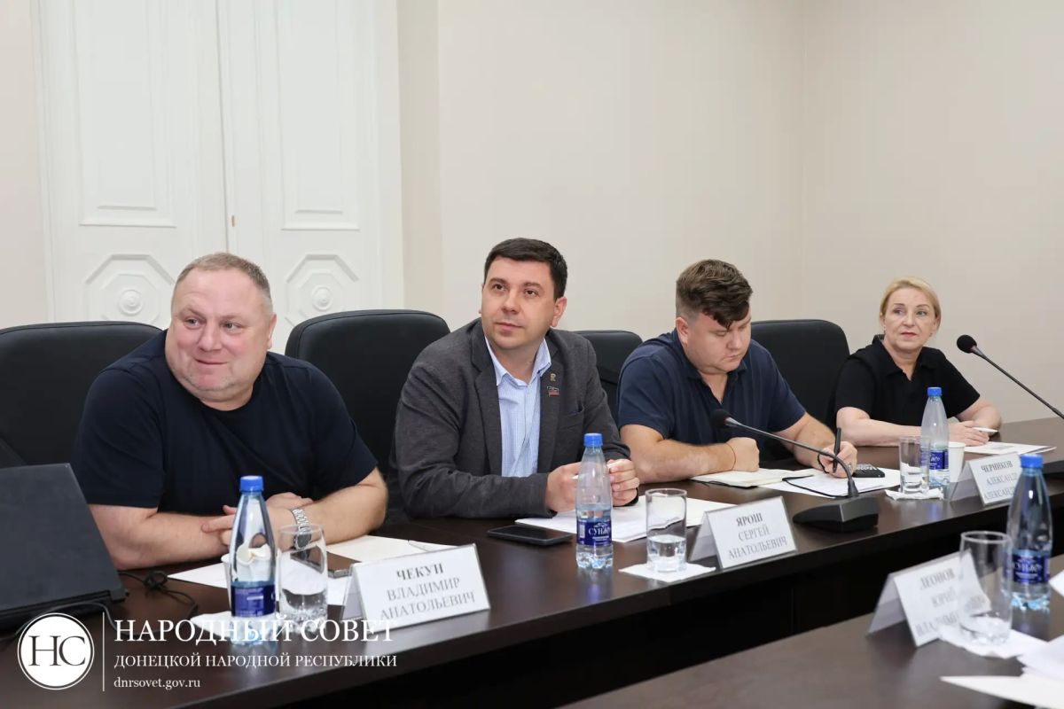 Константин Кузьмин: Ежегодный отчет о работе комитетов Госдумы Константин Кузьмин: Ежегодный отчет о работе комитетов Госдумы