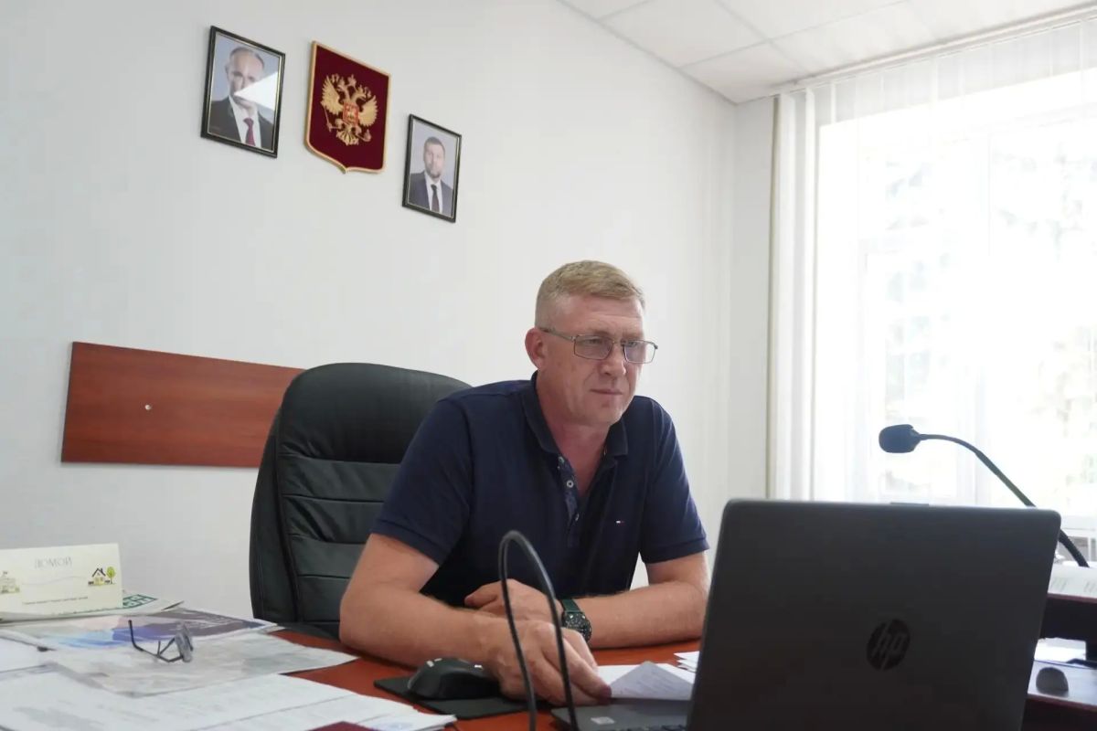 Сегодня, 22.07.2026 г. провел прямой эфир с жителями Володарского муниципального округа