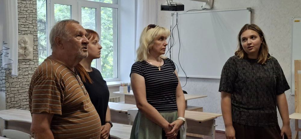 Плановая встреча с трудовым коллективом Плановая встреча с трудовым коллективом