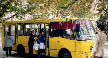 В связи с повышенной активностью БПЛА автобусы маршрутов №81, №82 и №1 временно приостанавливают движение