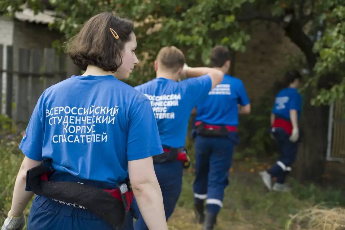 За участие в гуманитарной миссии благодарим добровольцев и специальный проект «Новые горизонты» от программы Росмолодежи «Больше, чем путешествие» За участие в гуманитарной миссии благодарим добровольцев и специальный проект «Новые горизонты» от программы Росмолодежи «Больше, чем путешествие»