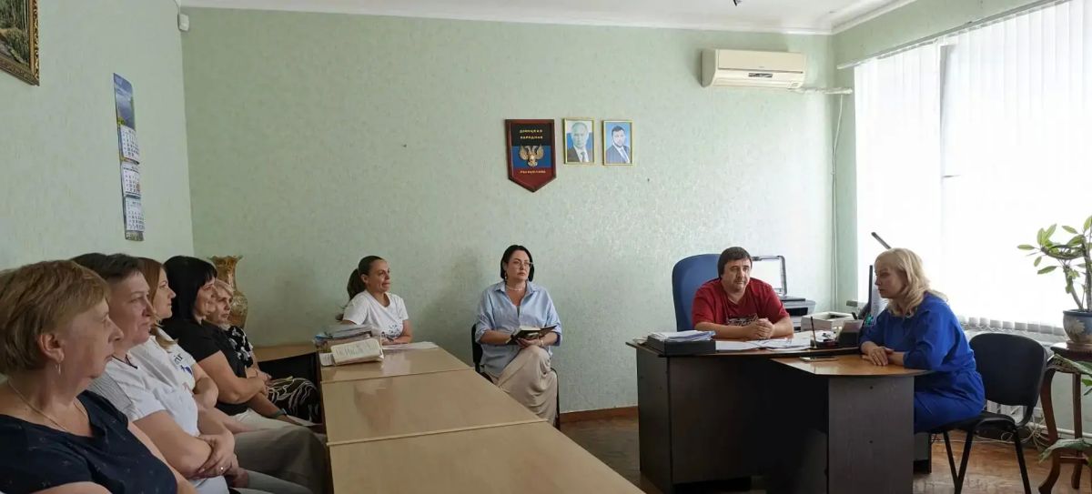 Наталья Бегуненко: По поручению Главы ДНР Дениса Пушилина в Петровском районе продолжаются встречи с жителями Наталья Бегуненко: По поручению Главы ДНР Дениса Пушилина в Петровском районе продолжаются встречи с жителями