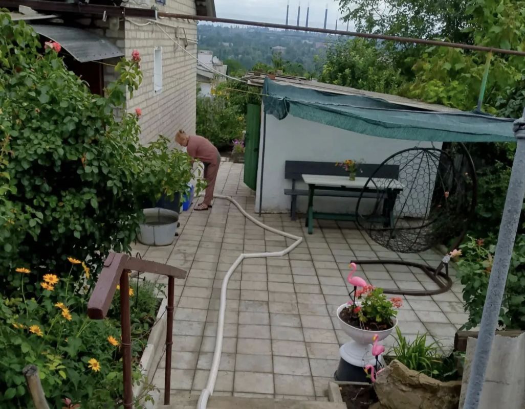 Сегодня, 24 июля, в Кировском внутригородском районе при поддержке региона-шефа Московская область произведен подвоз воды в жилом массиве «Путь Ильича» для жителей улицы Амурская и Ленинградская, по улице 8 Марта в жилом... Сегодня, 24 июля, в Кировском внутригородском районе при поддержке региона-шефа Московская область произведен подвоз воды в жилом массиве «Путь Ильича» для жителей улицы Амурская и Ленинградская, по улице 8 Марта в жилом...