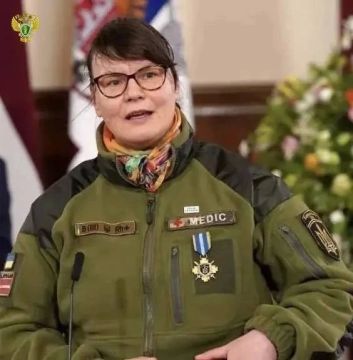 Медсестра из Латвии Сармите Цируле, участвовавшая в военных действиях в качестве наемного боевого медика, получила более 3,5 миллиона рублей и награду от ВСУ
