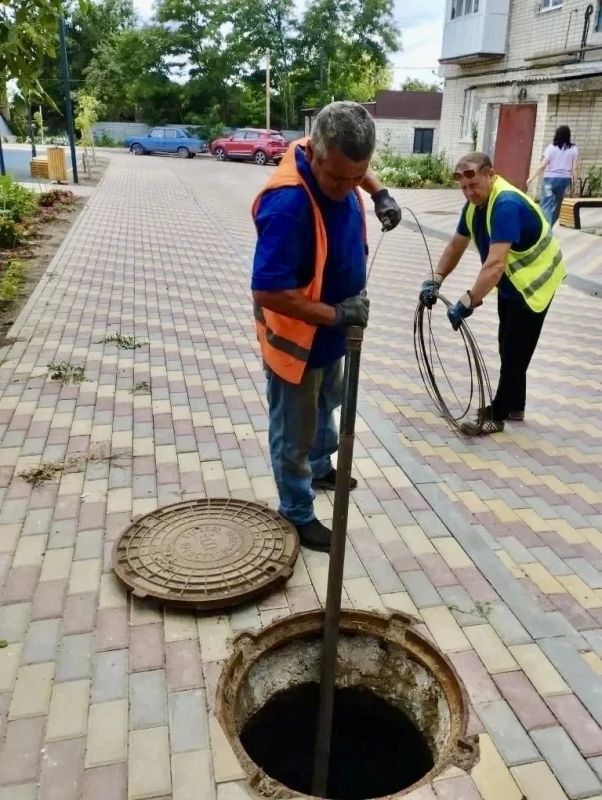Во исполнение поручений Главы ДНР Дениса Пушилина, с целью рационально использования водных ресурсов и во избежание потерь на сетях водоснабжения специалисты шефа-региона Московской области продолжают оказывать всестороннюю... Во исполнение поручений Главы ДНР Дениса Пушилина, с целью рационально использования водных ресурсов и во избежание потерь на сетях водоснабжения специалисты шефа-региона Московской области продолжают оказывать всестороннюю...