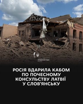 Юрий Котенок: Нашел в сети такое. Есди честно, то сначала подумал, что натуральный стёб