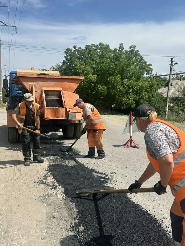 Ремонт дорожного покрытия по ул.Кривая и пр-кту Здоровцева Ремонт дорожного покрытия по ул.Кривая и пр-кту Здоровцева