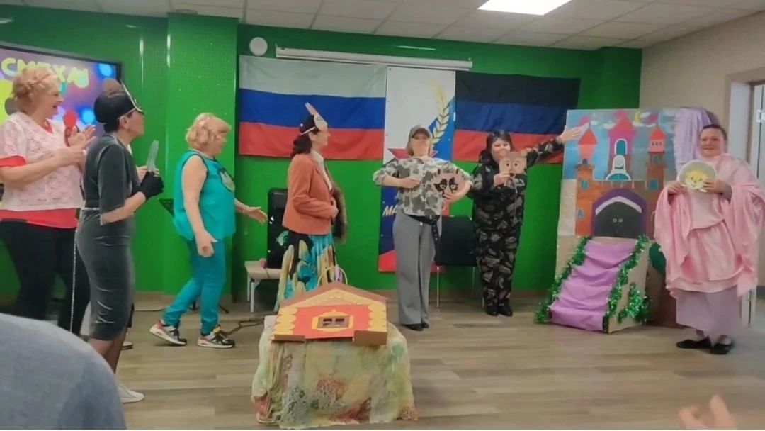 Творчество и забота: как в отделении дневного пребывания раскрывают таланты и дарят радость Творчество и забота: как в отделении дневного пребывания раскрывают таланты и дарят радость