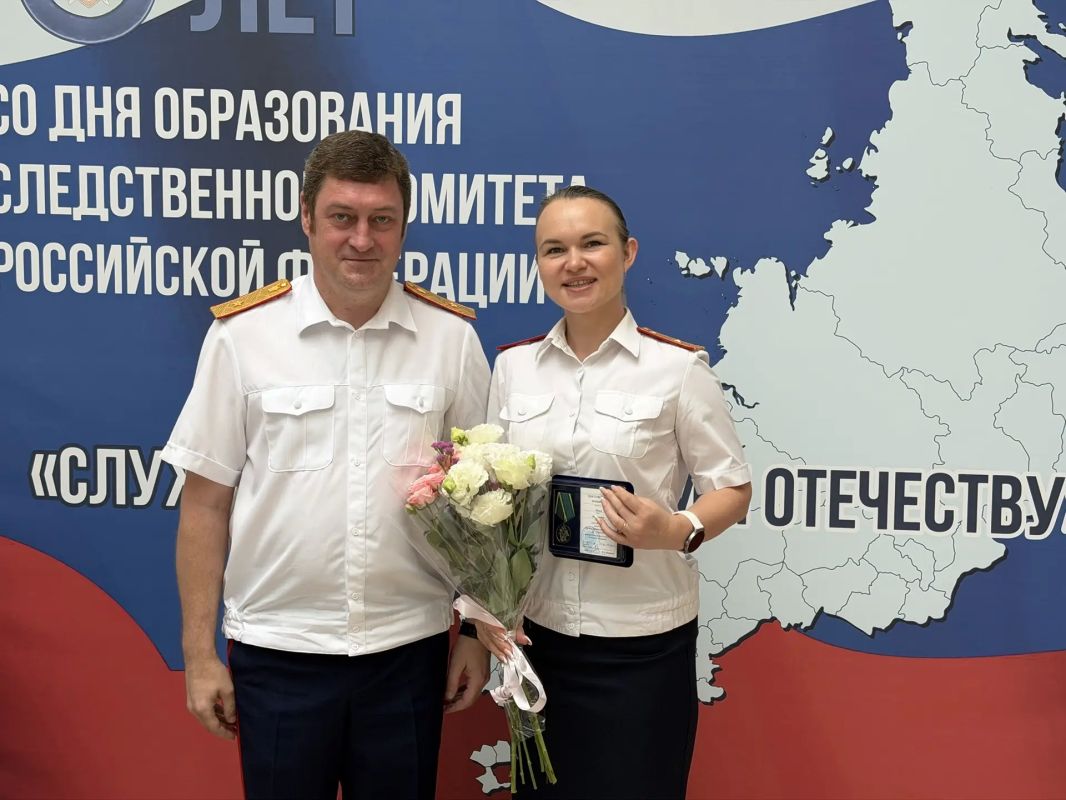 В следственном управлении Следственного комитета Российской Федерации по Донецкой Народной Республике состоялось торжественное собрание, посвященное празднованию Дня сотрудника органов следствия Российской Федерации В следственном управлении Следственного комитета Российской Федерации по Донецкой Народной Республике состоялось торжественное собрание, посвященное празднованию Дня сотрудника органов следствия Российской Федерации