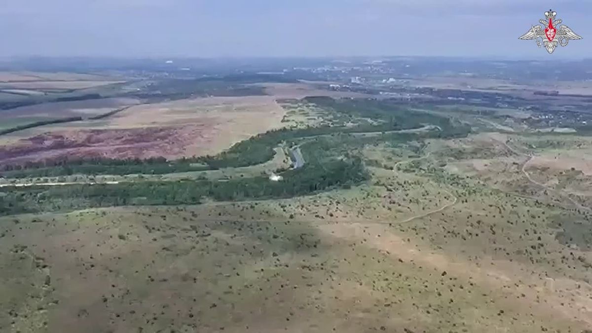 Российская авиация уничтожила пункты дислокации ВСУ в ДНР и Харьковской области