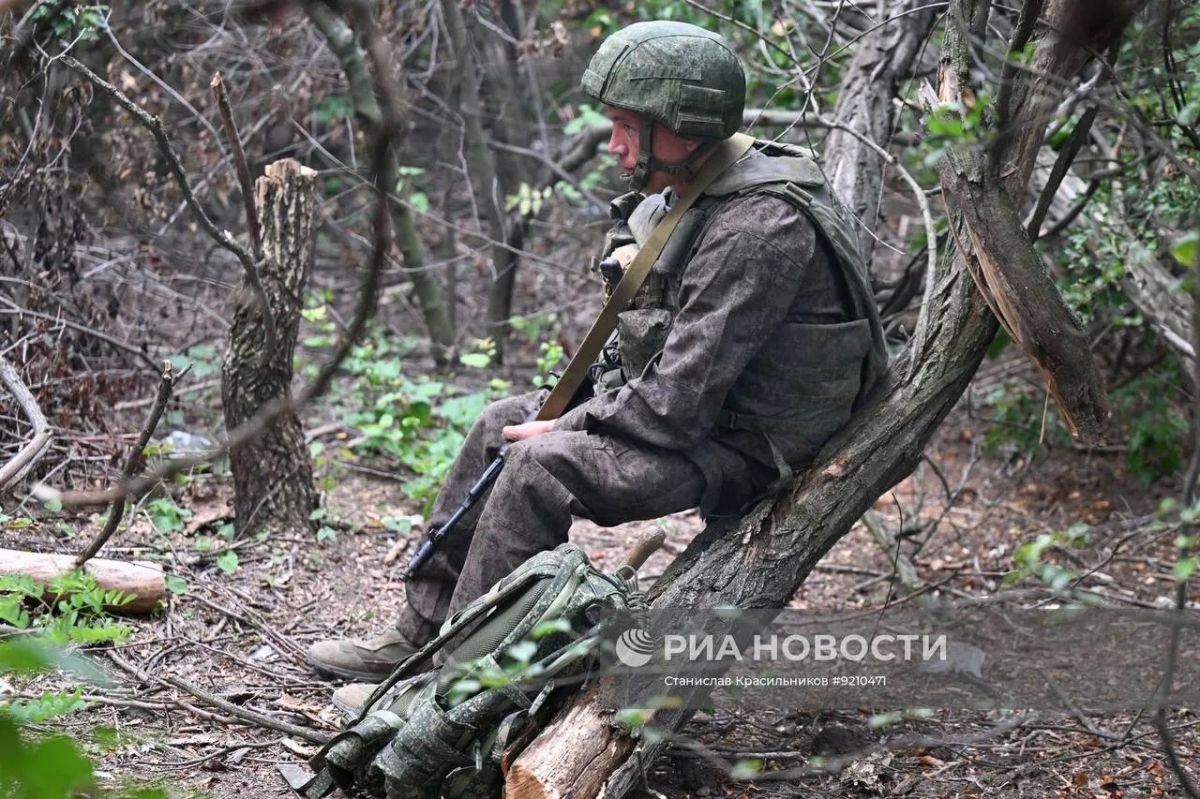 Кадры боевого слаживания штурмовиков группировки войск «Центр» на Добропольском направлении Кадры боевого слаживания штурмовиков группировки войск «Центр» на Добропольском направлении