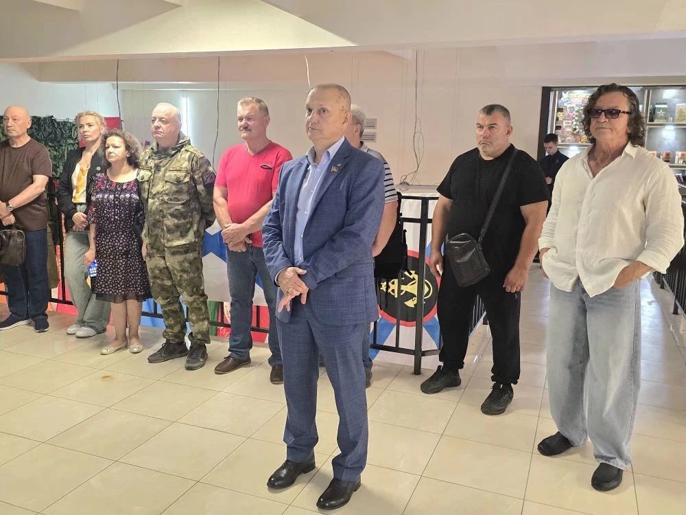 Дмитрий Огилец: Сегодня в Доме Ветерана Донецкой республиканской региональной организации "Российский союз ветеранов Афганистана и специальных военных операций" при содействии Донецкой республиканской библиотеки для... Дмитрий Огилец: Сегодня в Доме Ветерана Донецкой республиканской региональной организации "Российский союз ветеранов Афганистана и специальных военных операций" при содействии Донецкой республиканской библиотеки для...