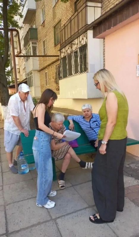 РАБОТА С ЛЬГОТНИКАМИ: СПЕЦИАЛИСТЫ ФИЛИАЛА «ВОЛНОВАХАТЕПЛОСЕТЬ» ВСТРЕТИЛИСЬ С ЖИТЕЛЯМИ ДОКУЧАЕВСКА РАБОТА С ЛЬГОТНИКАМИ: СПЕЦИАЛИСТЫ ФИЛИАЛА «ВОЛНОВАХАТЕПЛОСЕТЬ» ВСТРЕТИЛИСЬ С ЖИТЕЛЯМИ ДОКУЧАЕВСКА