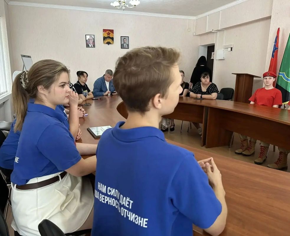 В Шахтерском округе провели «ГосСтарт.Диалог» В Шахтерском округе провели «ГосСтарт.Диалог»