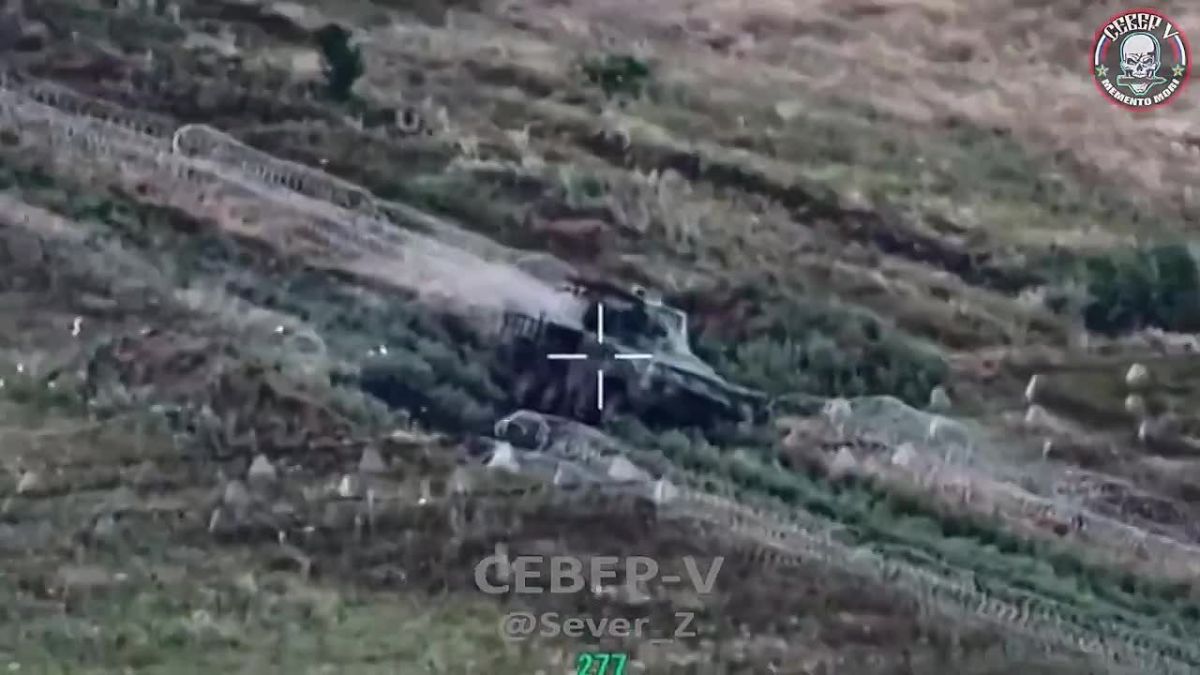 Под Краматорском ВСУ, судя по публикуемым кадрам, сохранили большую часть техники, ранее выведенной с других участков фронта