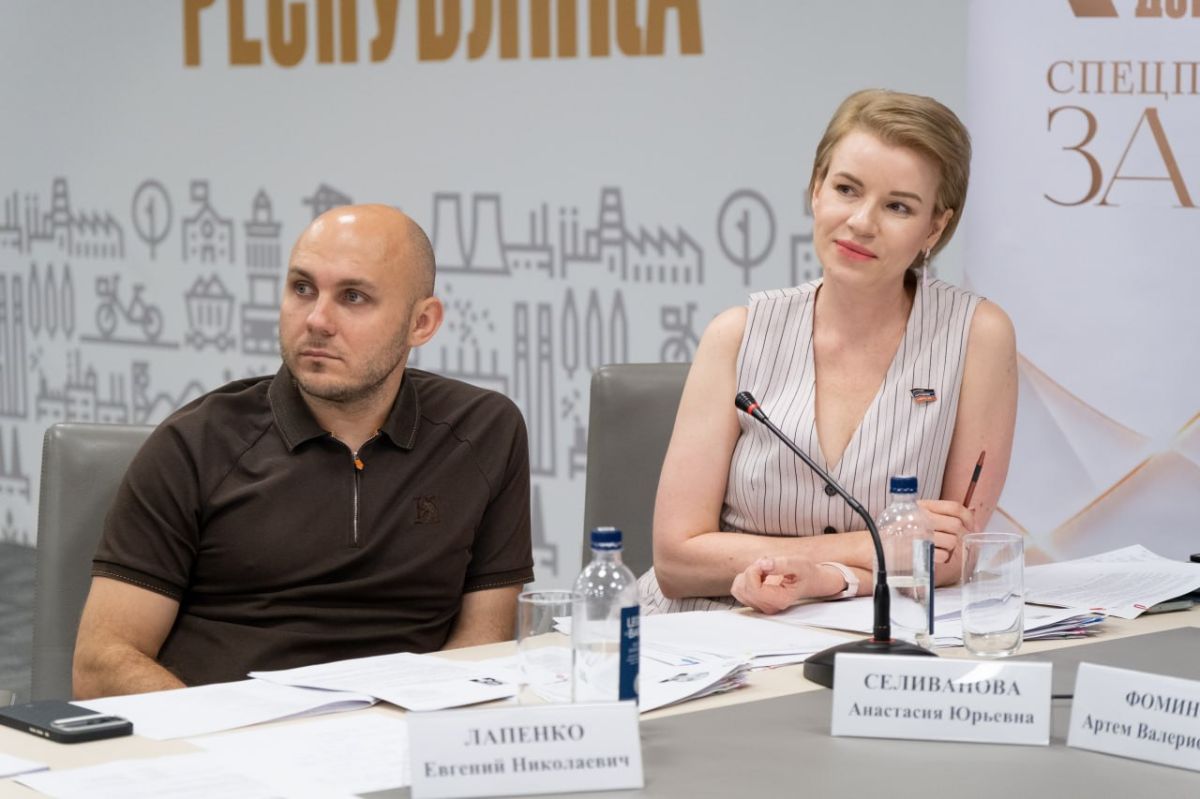 Стартовали конкурсные собеседования с участниками Республиканской премии «Гордость Донбасса» спецпроекта «За дело» Стартовали конкурсные собеседования с участниками Республиканской премии «Гордость Донбасса» спецпроекта «За дело»