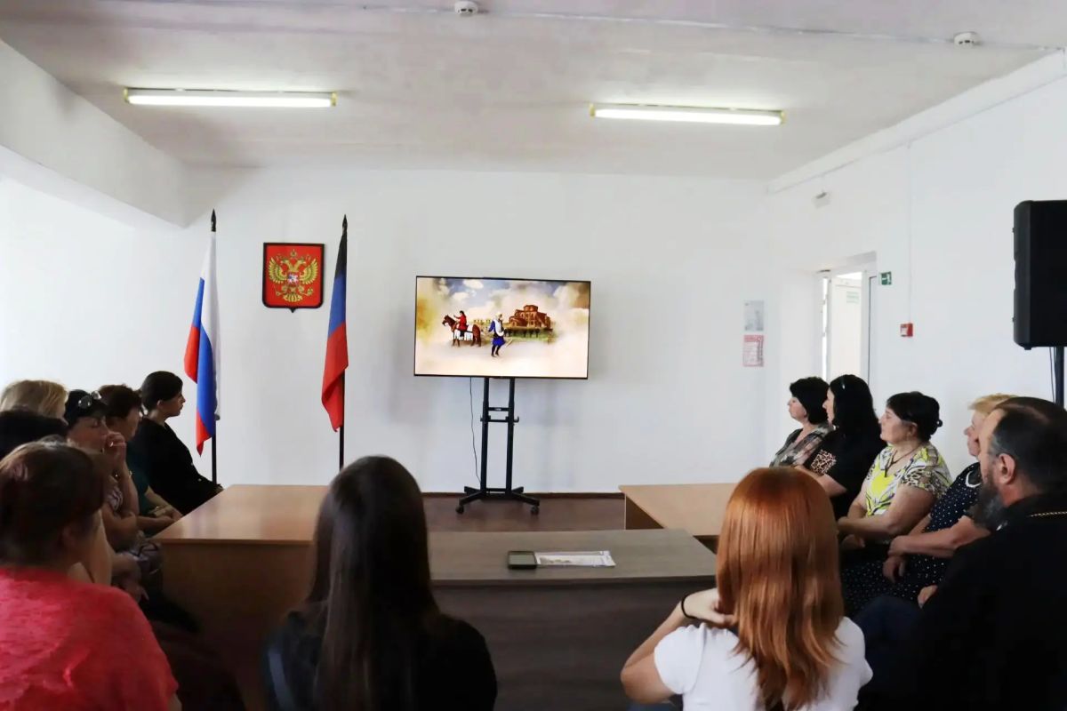 28 июля в Малоянисольском сельском Доме культуры — структурном подразделении МКУ «Володарский Дом культуры» для учащихся и населения состоялся просмотр фильма «Князь Владимир и Крещение Руси" в день памяти святого... 28 июля в Малоянисольском сельском Доме культуры — структурном подразделении МКУ «Володарский Дом культуры» для учащихся и населения состоялся просмотр фильма «Князь Владимир и Крещение Руси" в день памяти святого...