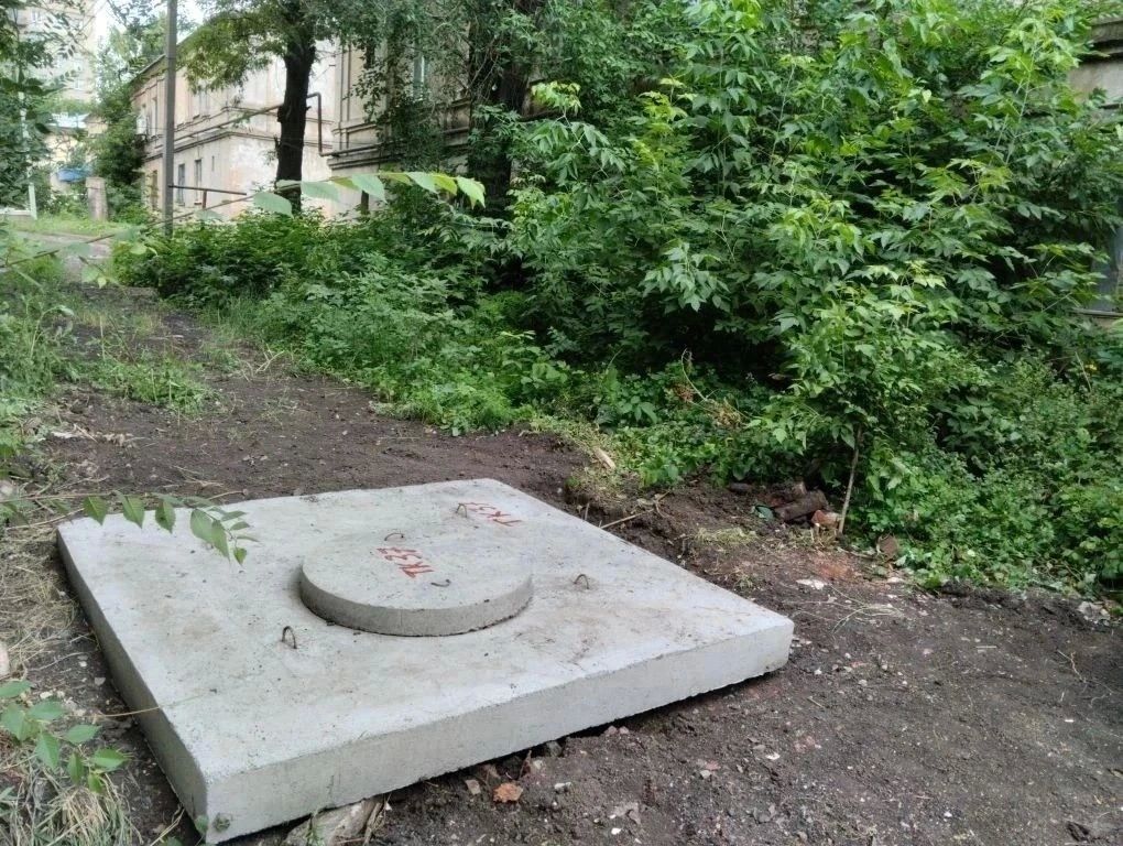 РЕАКЦИЯ НА ОБРАЩЕНИЕ ГРАЖДАН: ТЕПЛОВОЙ КОЛОДЕЦ ПРИВЕДЕН В ПОРЯДОК! РЕАКЦИЯ НА ОБРАЩЕНИЕ ГРАЖДАН: ТЕПЛОВОЙ КОЛОДЕЦ ПРИВЕДЕН В ПОРЯДОК!