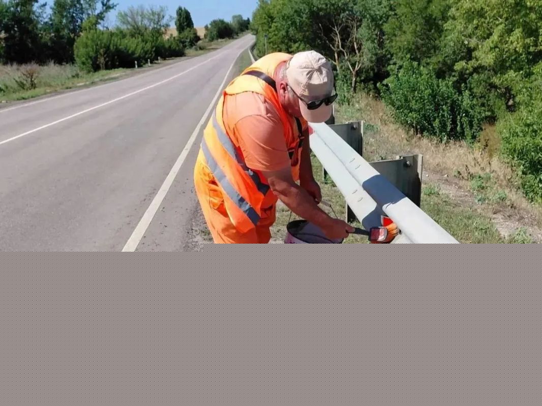 #СОДЕРЖАНИЕ_СВОД за сутки. В рамках содержания выполняем работы по обеспечению безопасного проезда на железнодорожных переездах Нанесли горизонтальную разметку на ж/д переездах, расположенных на автомобильных дорогах... #СОДЕРЖАНИЕ_СВОД за сутки. В рамках содержания выполняем работы по обеспечению безопасного проезда на железнодорожных переездах Нанесли горизонтальную разметку на ж/д переездах, расположенных на автомобильных дорогах...
