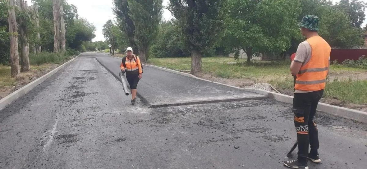 В Пантелеймоновке в этом году активно ведутся дорожные работы в рамках народной программы Единой России при поддержке Челябинской области В Пантелеймоновке в этом году активно ведутся дорожные работы в рамках народной программы Единой России при поддержке Челябинской области