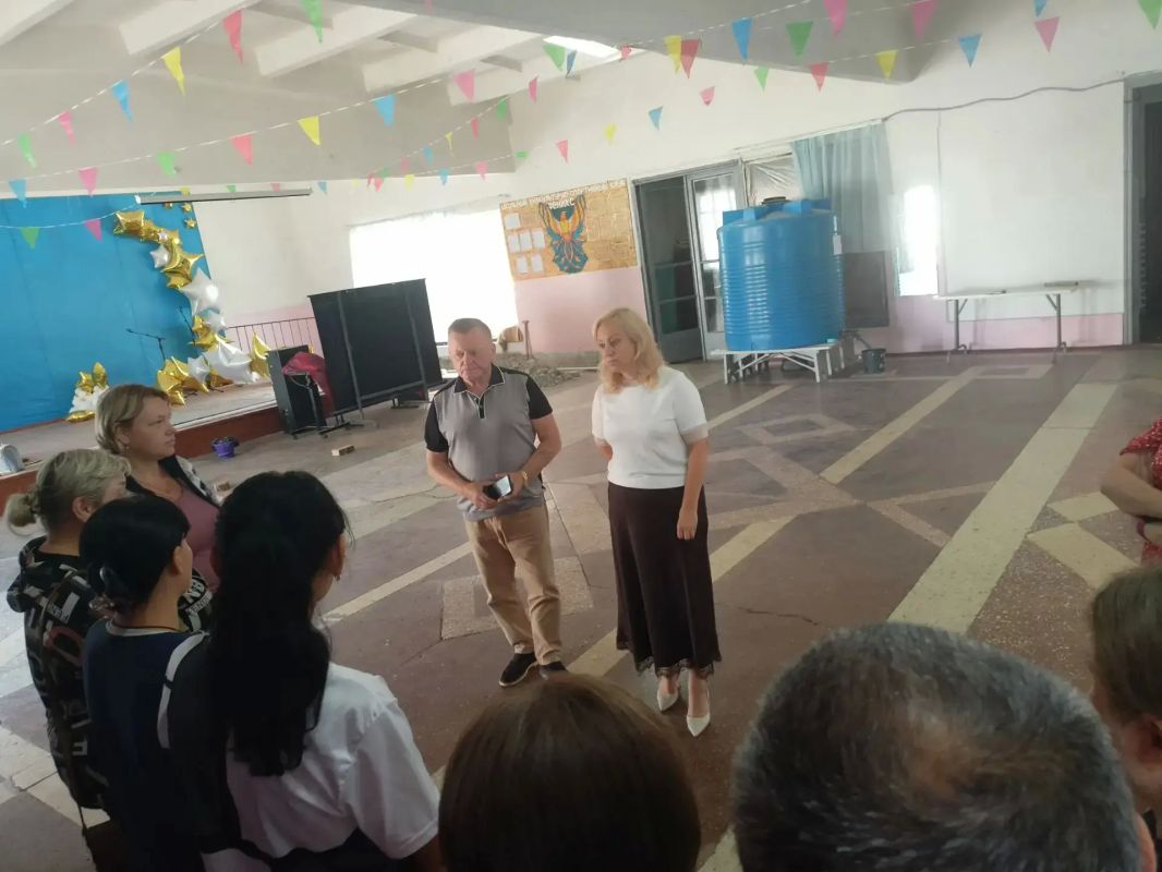 Наталья Бегуненко: По поручению Главы ДНР Дениса Пушилина в Петровском районе г. Донецка продолжаются встречи с жителями Наталья Бегуненко: По поручению Главы ДНР Дениса Пушилина в Петровском районе г. Донецка продолжаются встречи с жителями