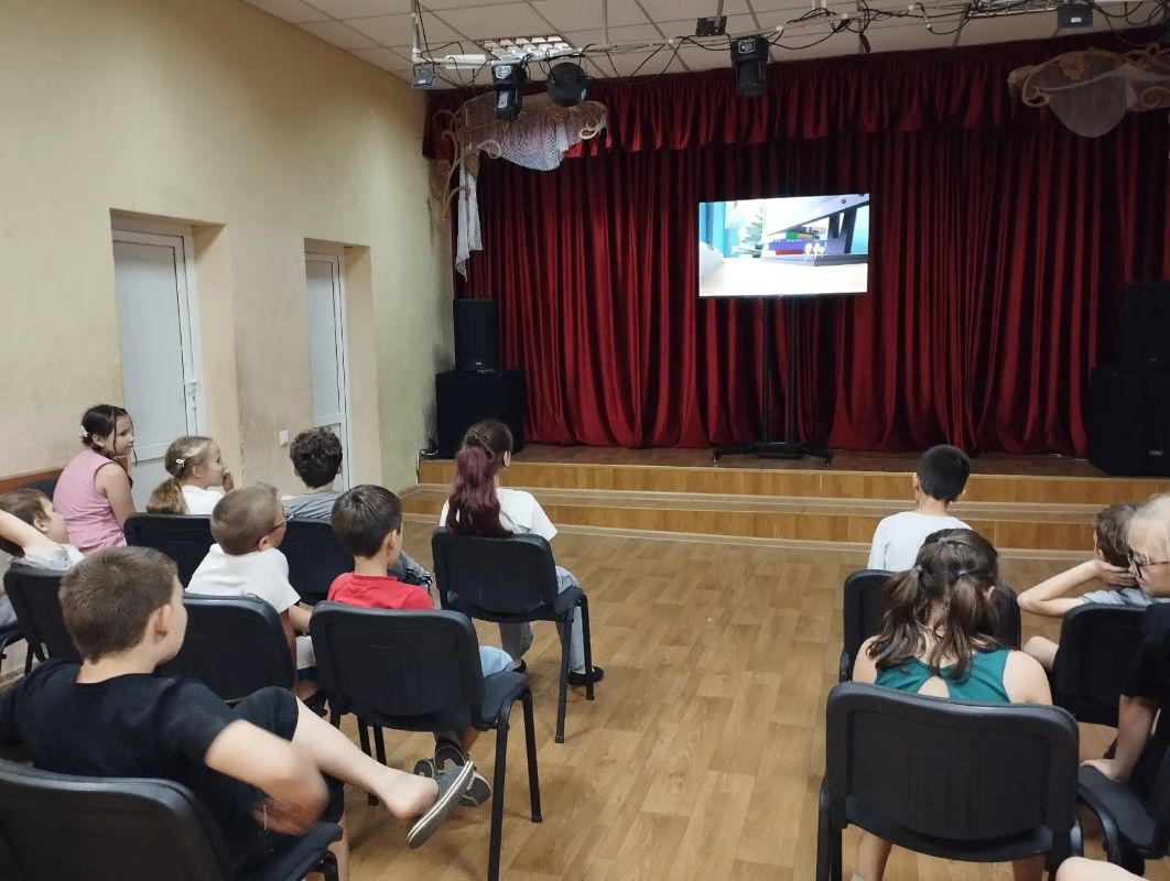 Летний день в «Арт-каникулы» Летний день в «Арт-каникулы»