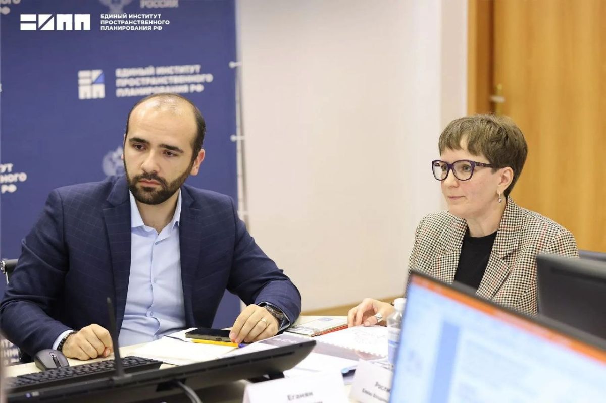 Формирование современной транспортной инфраструктуры – приоритет в развитии Донецкой Народной Республики Формирование современной транспортной инфраструктуры – приоритет в развитии Донецкой Народной Республики