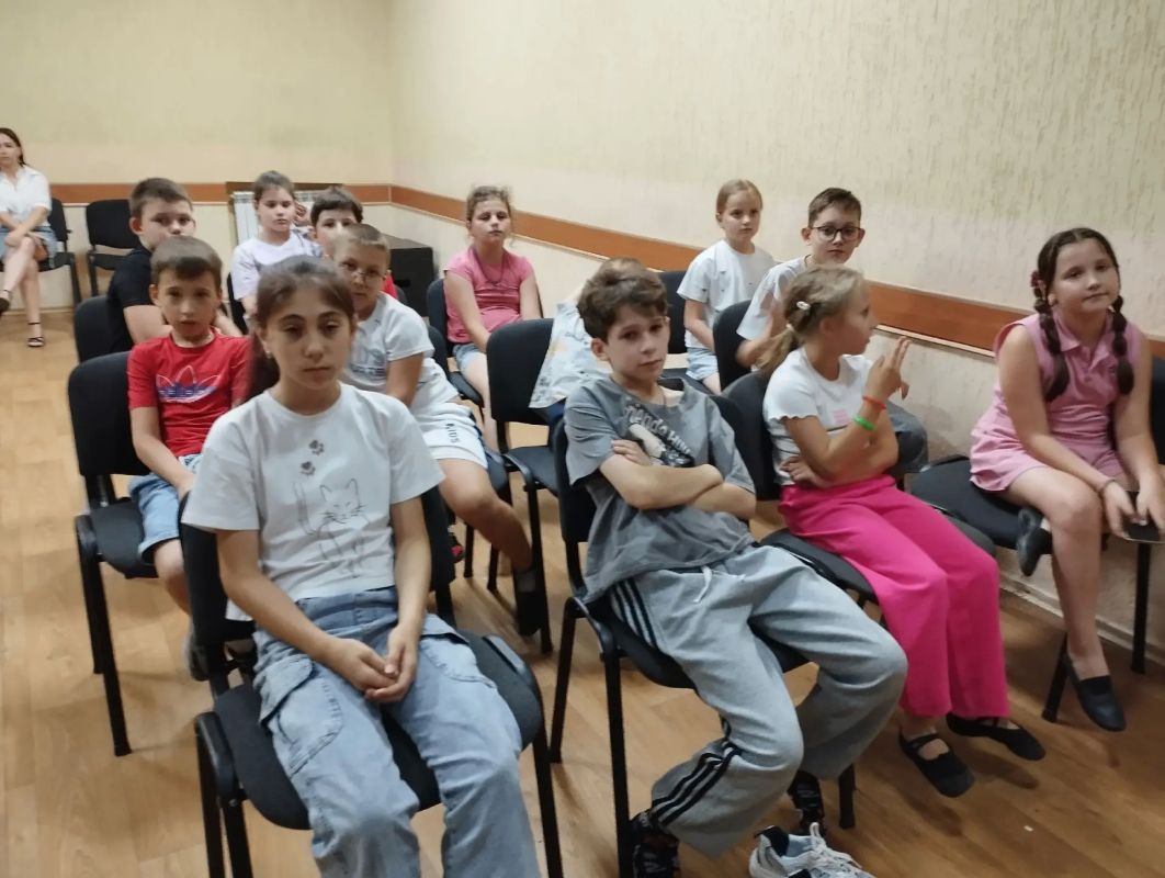 Летний день в «Арт-каникулы» Летний день в «Арт-каникулы»