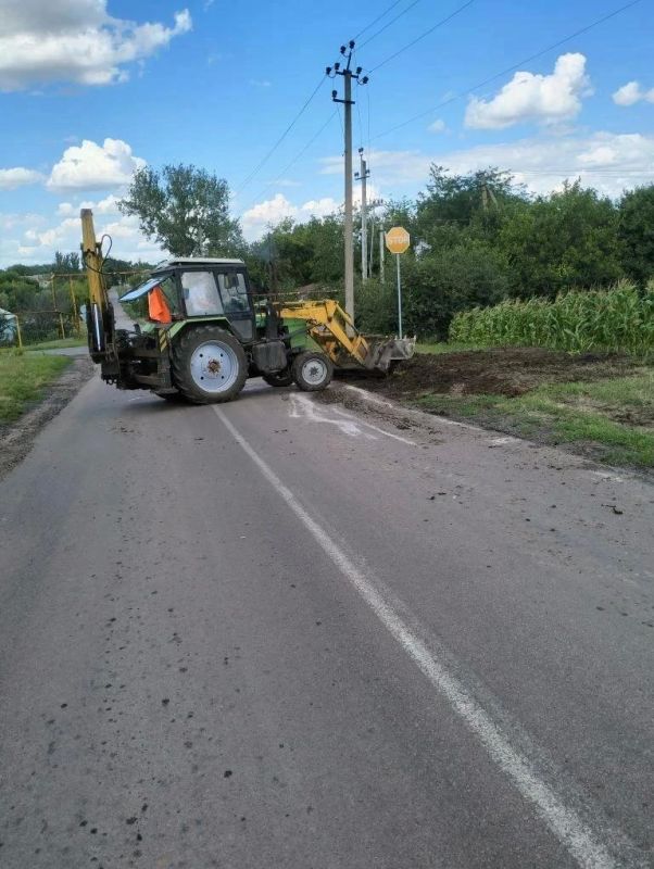 Наталья Великодная: В рамках работы штаба по жизнеобеспечению Тельмановского округа, специалисты предприятия филиала "Тельмановское ПУВКХ" ГУП ДНР "ВОДА ДОНБАССА" продолжают работу по устранению аварийных ситуаций и... Наталья Великодная: В рамках работы штаба по жизнеобеспечению Тельмановского округа, специалисты предприятия филиала "Тельмановское ПУВКХ" ГУП ДНР "ВОДА ДОНБАССА" продолжают работу по устранению аварийных ситуаций и...
