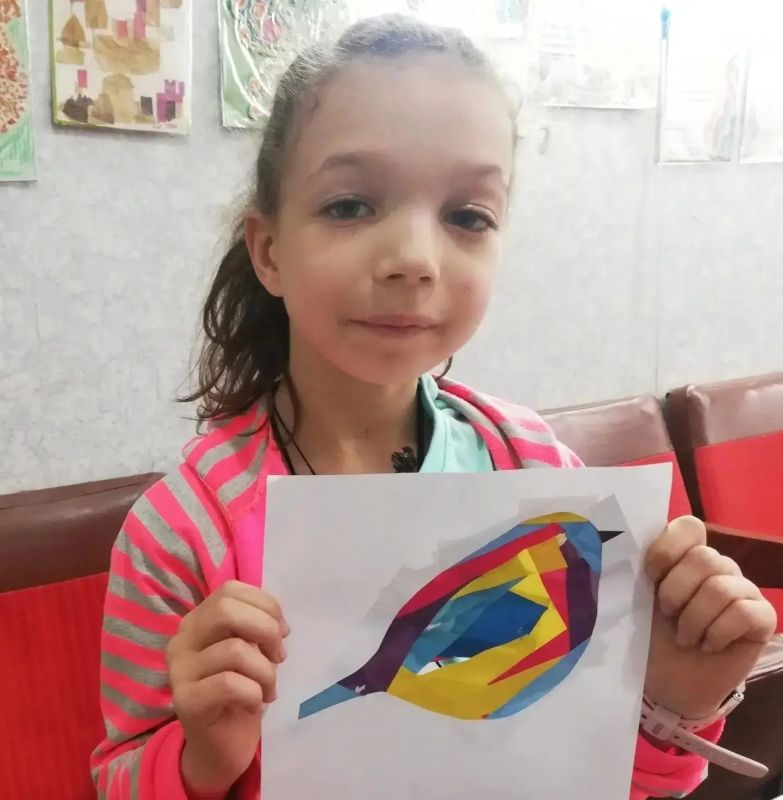 В Старобешевском округе прошел мастер-класс ко Дню дружбы «Подарок другу» В Старобешевском округе прошел мастер-класс ко Дню дружбы «Подарок другу»