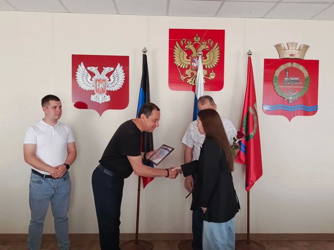 Константин Зинченко: Труд во благо округа отмечен благодарностями Константин Зинченко: Труд во благо округа отмечен благодарностями