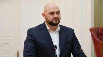 Cегодня на заседании Народного Совета ДНР представил всесторонний отчет об управлении и распоряжении собственностью Республики за 2025 год