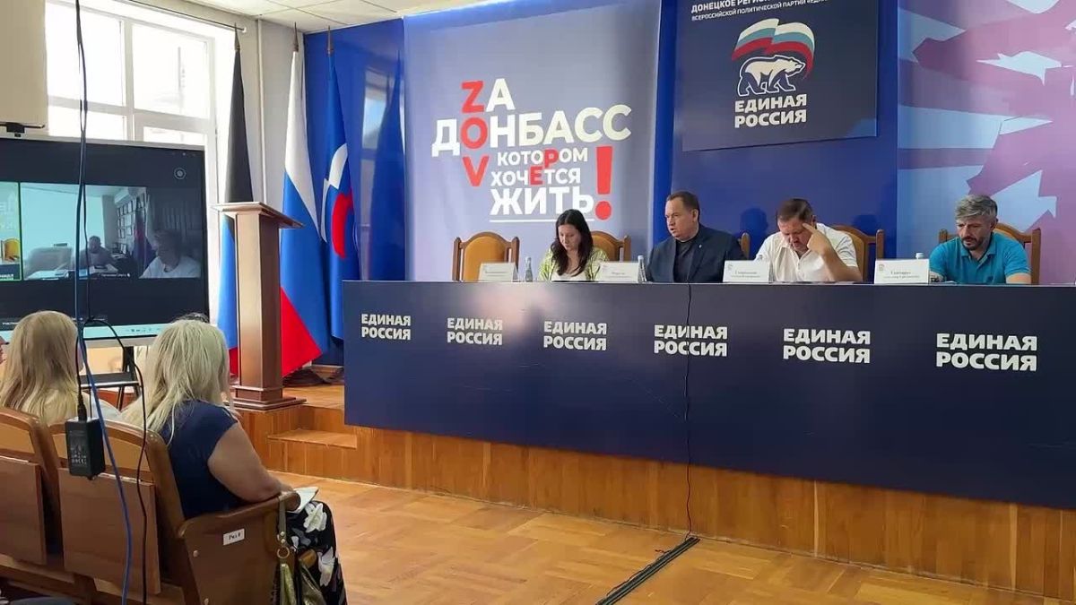 Главная задача депутатов – быть мостом между людьми и властью
