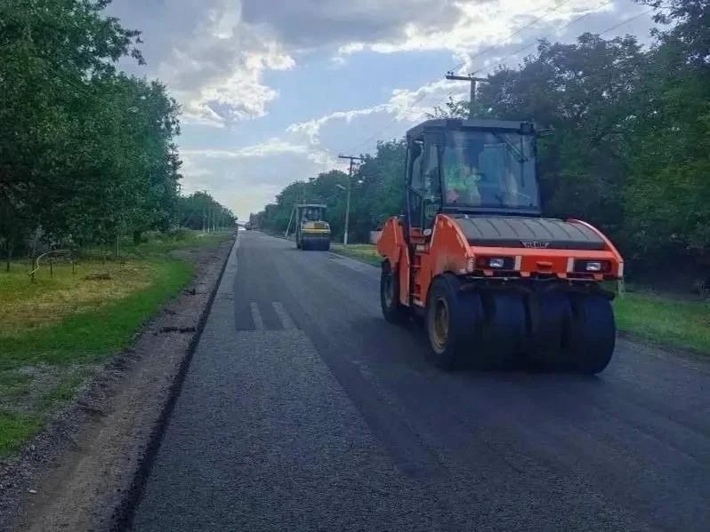 Более 135 километров дорог восстановили в ДНР с начала 2026 года Более 135 километров дорог восстановили в ДНР с начала 2026 года