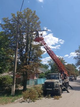 Светло и безопасно: в городе Комсомольское обновляют уличное освещение