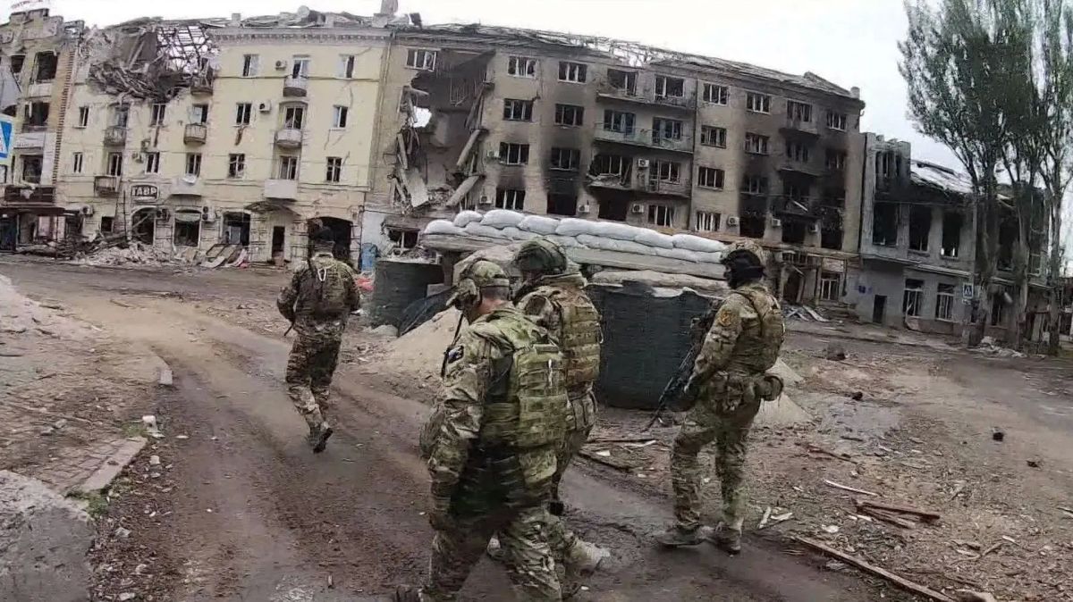 В ДНР обсудили план комплексного восстановления Артёмовска В ДНР обсудили план комплексного восстановления Артёмовска