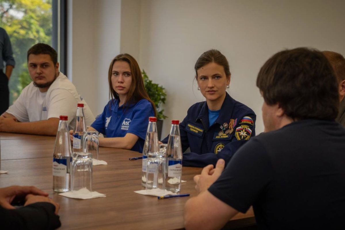 Подписано соглашение о сотрудничестве со сторонниками «Единой России» Подписано соглашение о сотрудничестве со сторонниками «Единой России»