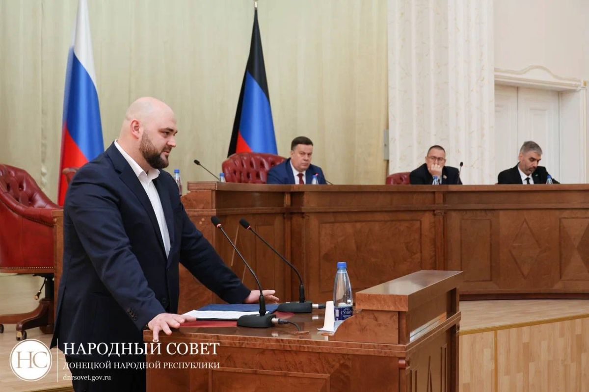 Владислав Подкова: 95-е пленарное заседание завершило весеннюю сессию Народного Совета ДНР