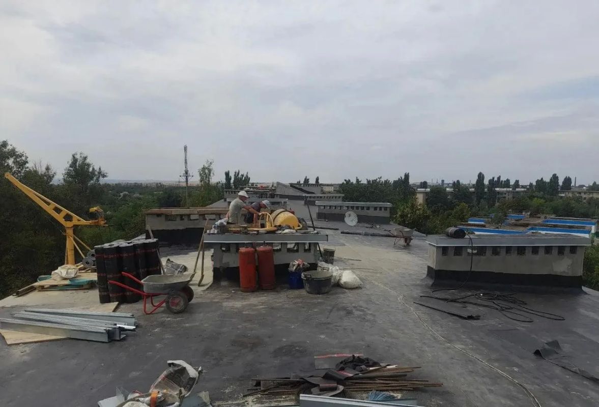 Хабаровский край выполнили ремонт МКД на улице Узловой в Дебальцево Хабаровский край выполнили ремонт МКД на улице Узловой в Дебальцево