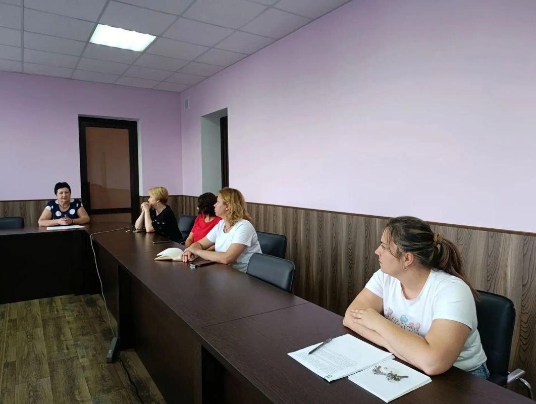 31 июля, руководитель Управы Червоногвардейского внутригородского района Администрации городского округа Макеевка Мария Чулакова провела заседание Политсовета