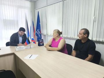 Сергей Ярош провел прием граждан в Амвросиевке и осмотрел ряд благоустраиваемых объектов в рамках национального проекта «Инфраструктура для жизни»