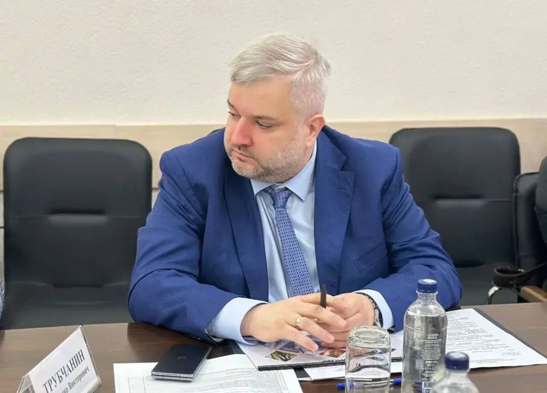 Андрей Чертков: Провел расширенное межотраслевое совещание по развитию промышленной кооперации в нашем регионе Андрей Чертков: Провел расширенное межотраслевое совещание по развитию промышленной кооперации в нашем регионе